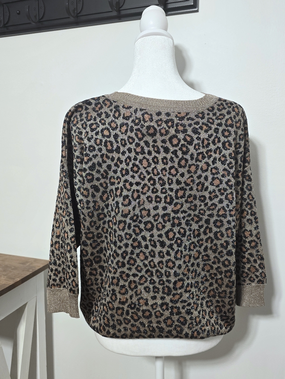 Anthropologie NWT Metallic Leopard Print 3/4 Sleeve Sweater Women's Size Medium - Picture 3 of 13